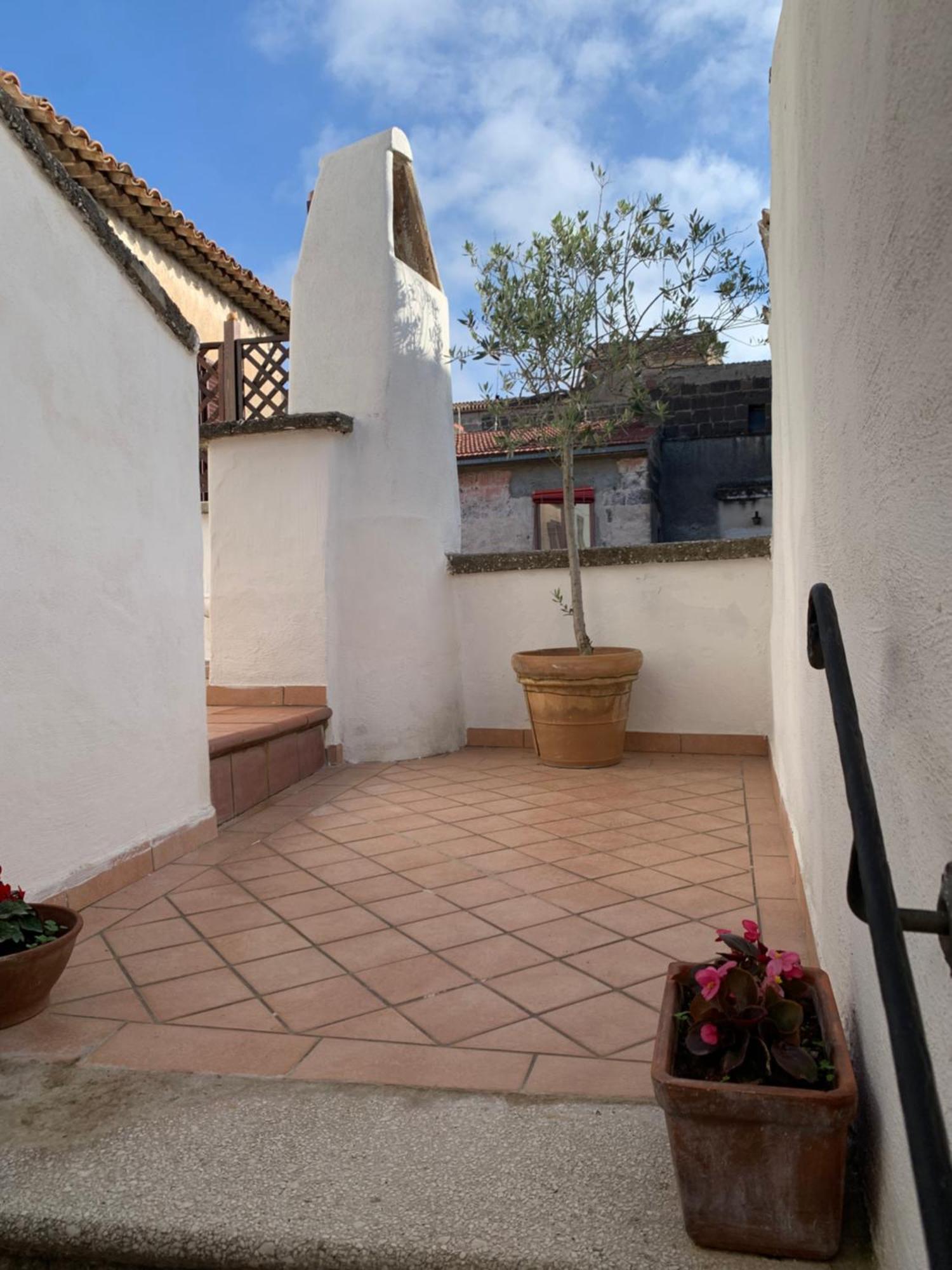 Apartament La Porta Di San Domenico Sessa Aurunca Zewnętrze zdjęcie